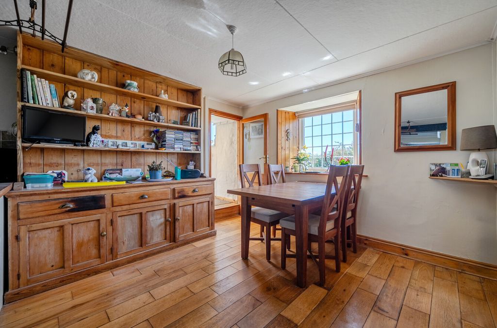 Property photo 3 of 19 1483333-11-6A47d0...