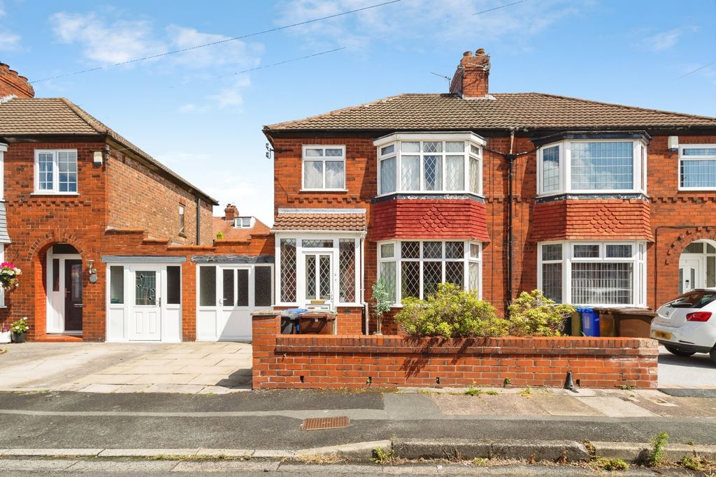 Property photo 1 of 16 Pbox-Img.Jpg