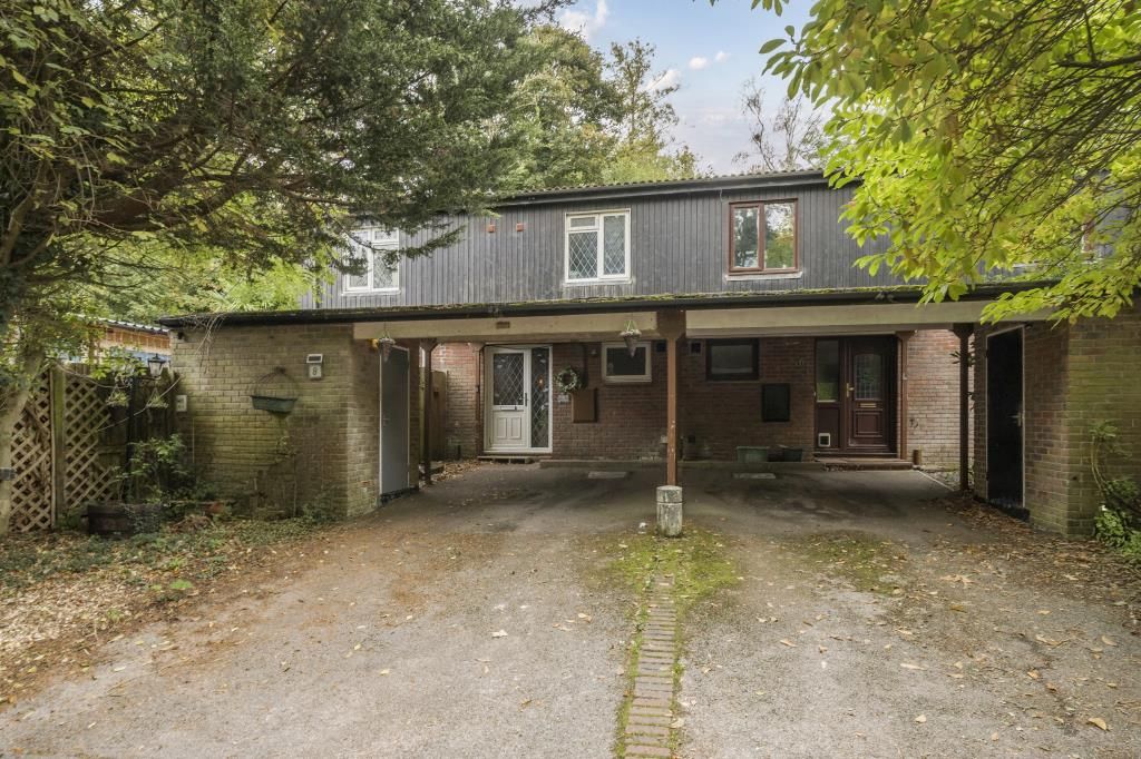 Property photo 1 of 19 External