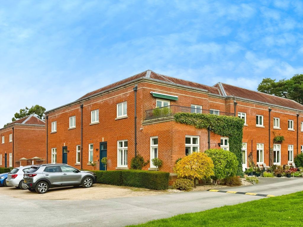 Property photo 1 of 26