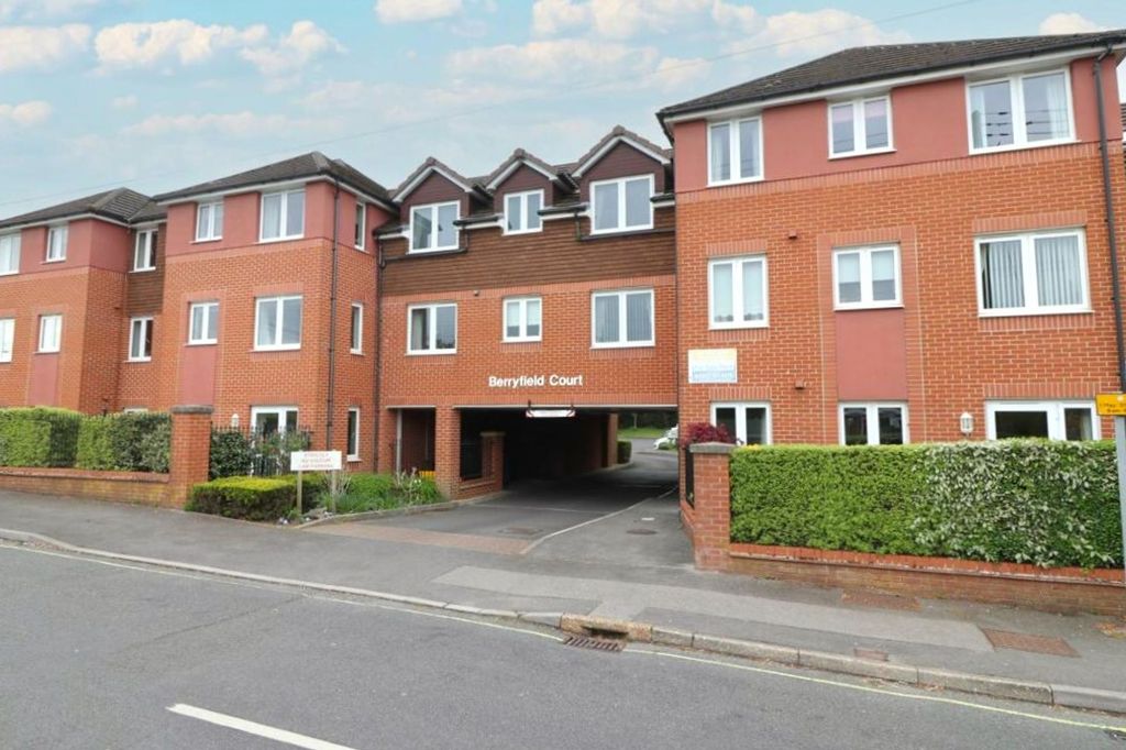 Property photo 1 of 9