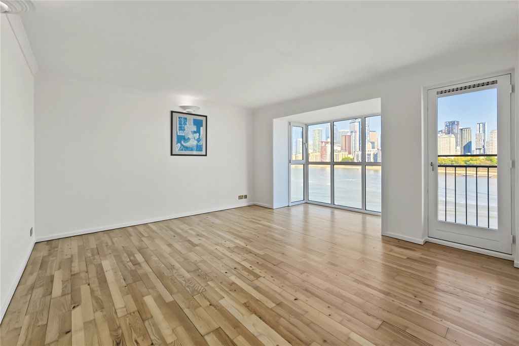 Property photo 1 of 24 Picture No. 28