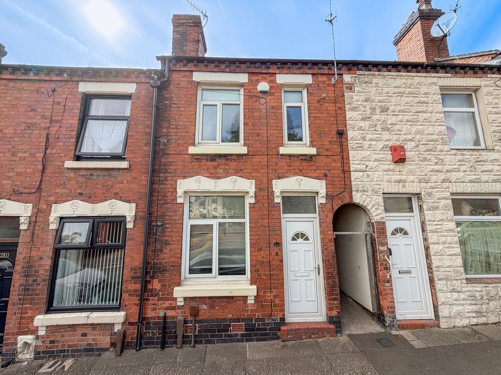 Property photo 1 of 17
