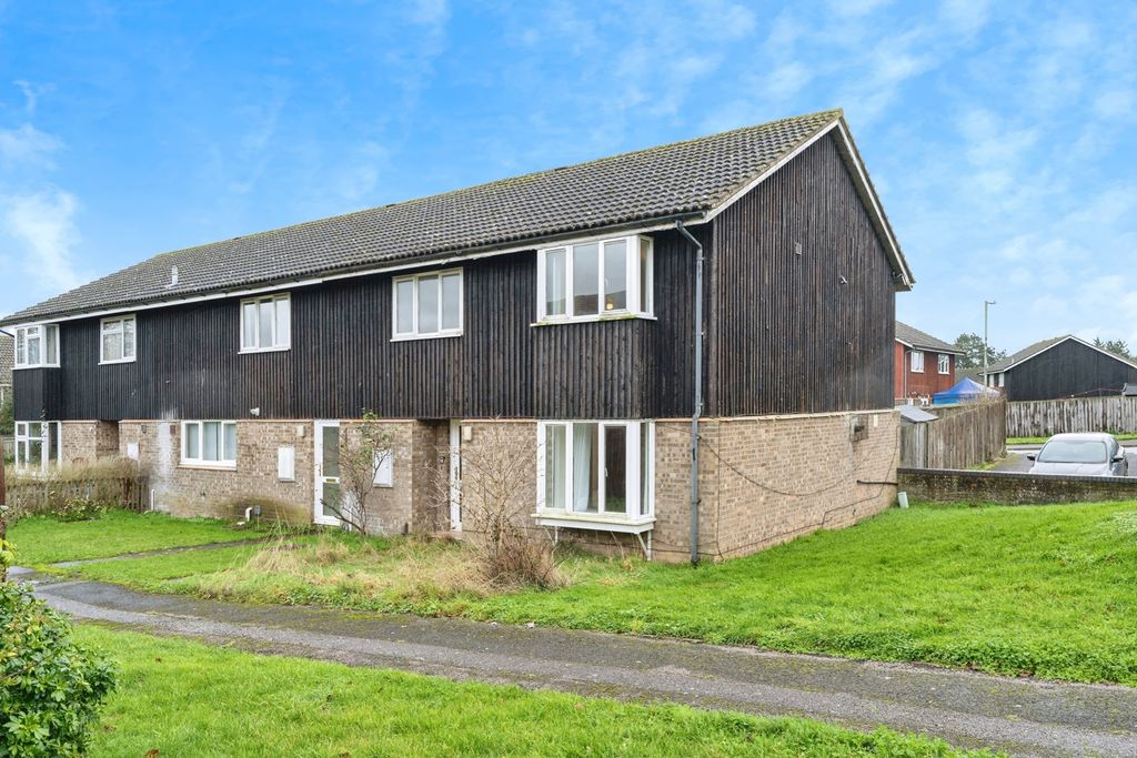 Property photo 1 of 17 Pbox-Img.Jpg