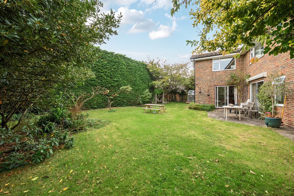 Property photo 1 of 17