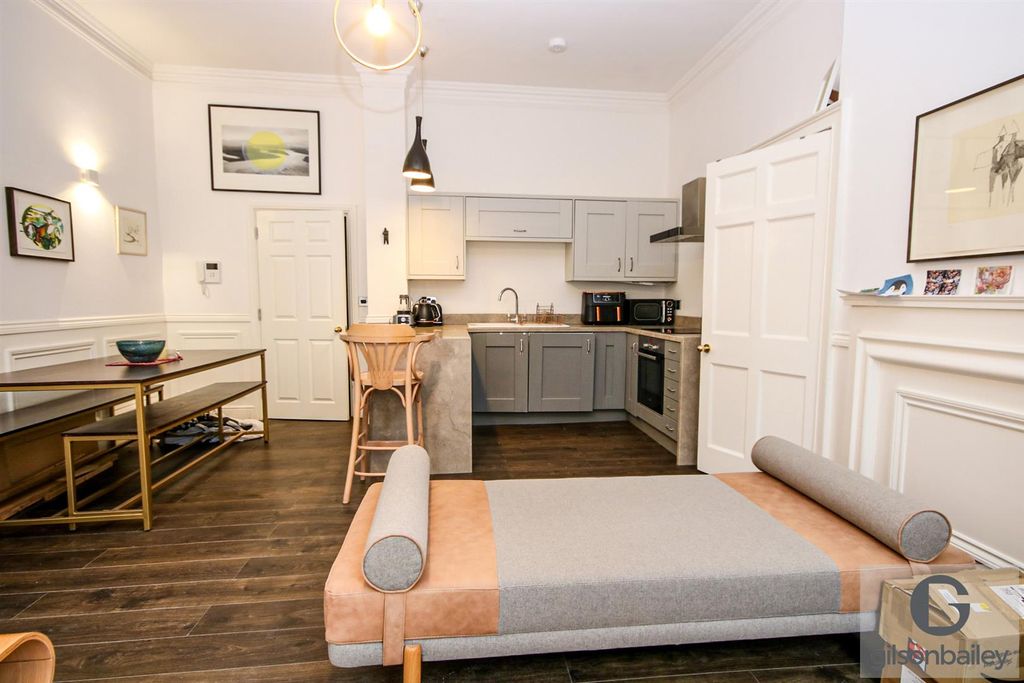 Property photo 3 of 10 Img_6121-2.Jpg