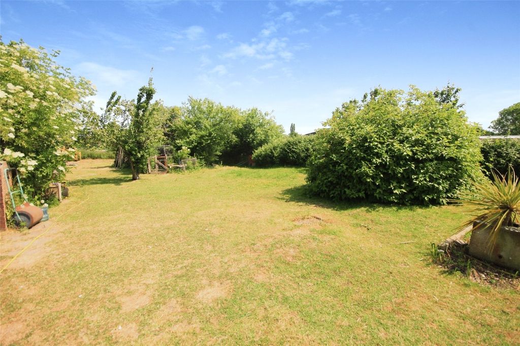 Property photo 2 of 21 Grounds