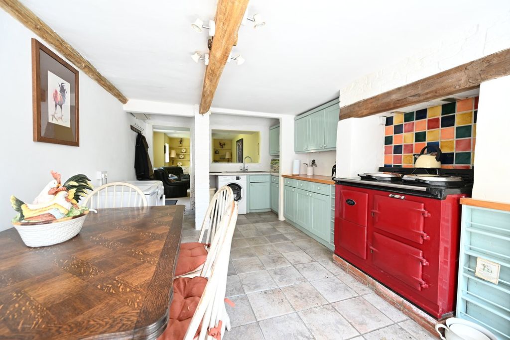 Property photo 2 of 13