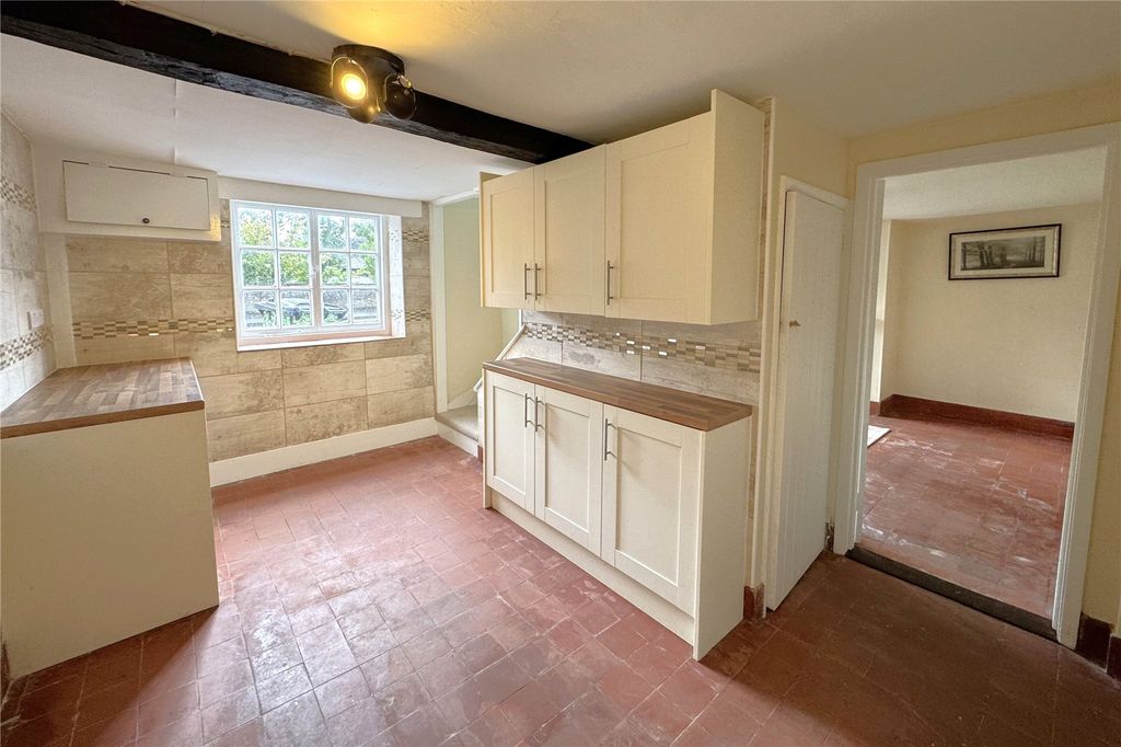 Property photo 3 of 16 Picture No. 26