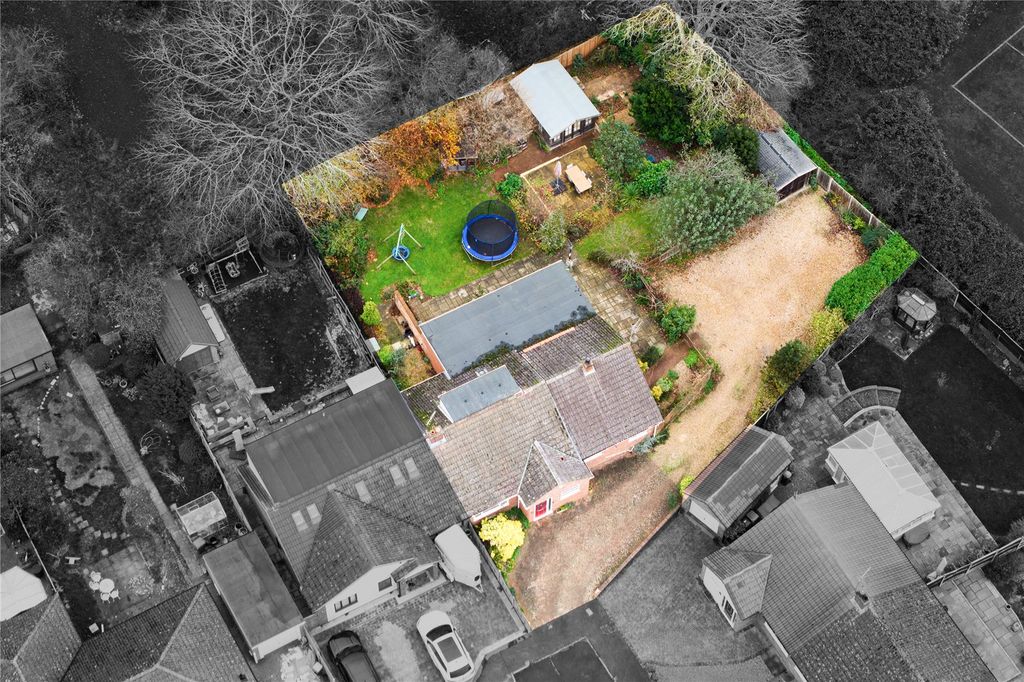 Property photo 2 of 16 Picture No. 01