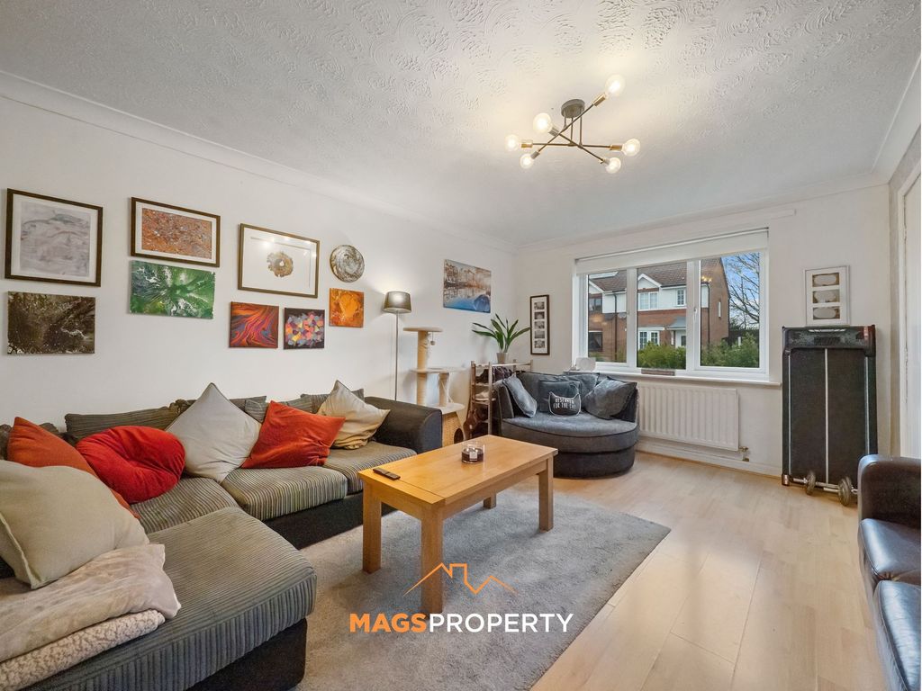 Property photo 3 of 16