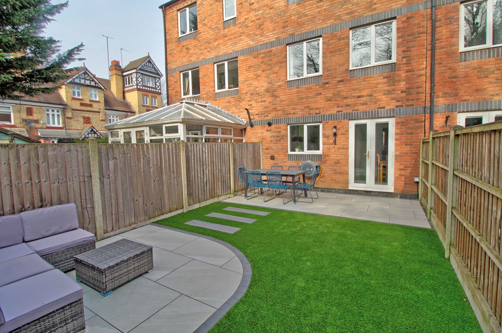 Property photo 2 of 24 Rear