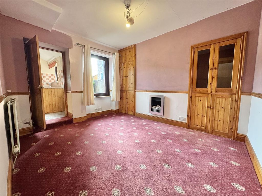 Property photo 3 of 16 Img_9990.Jpeg