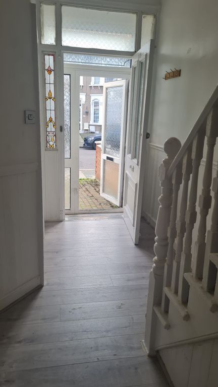 Property photo 3 of 23