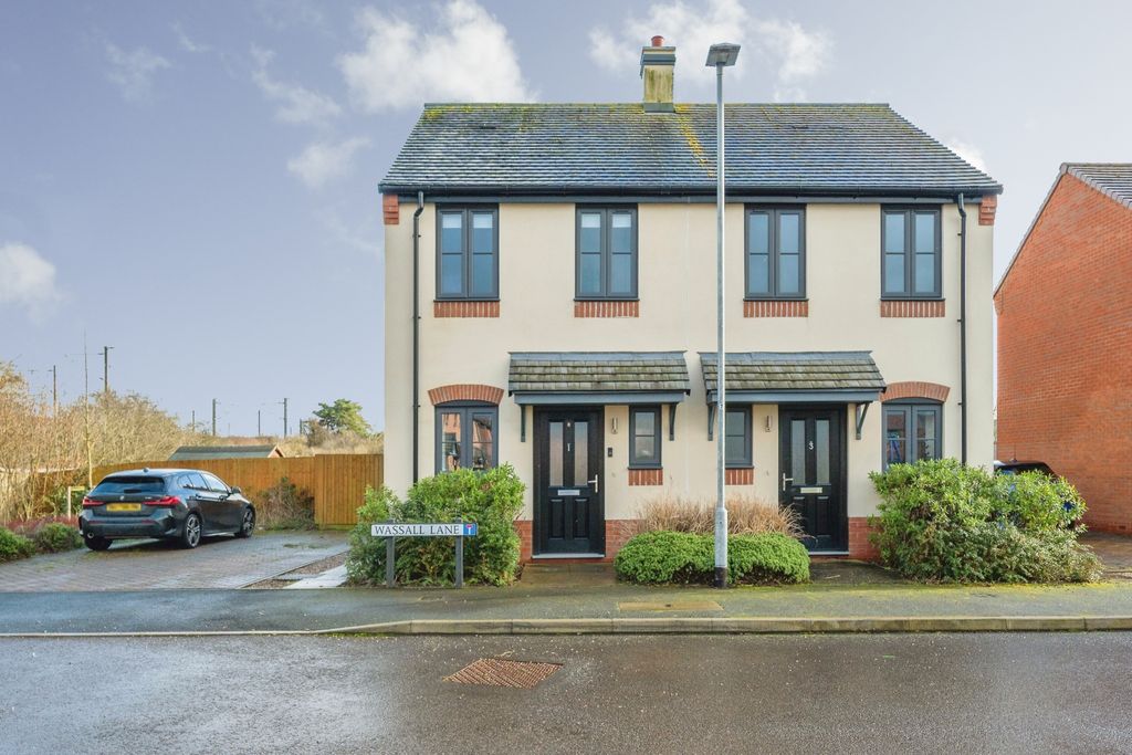 Property photo 2 of 15