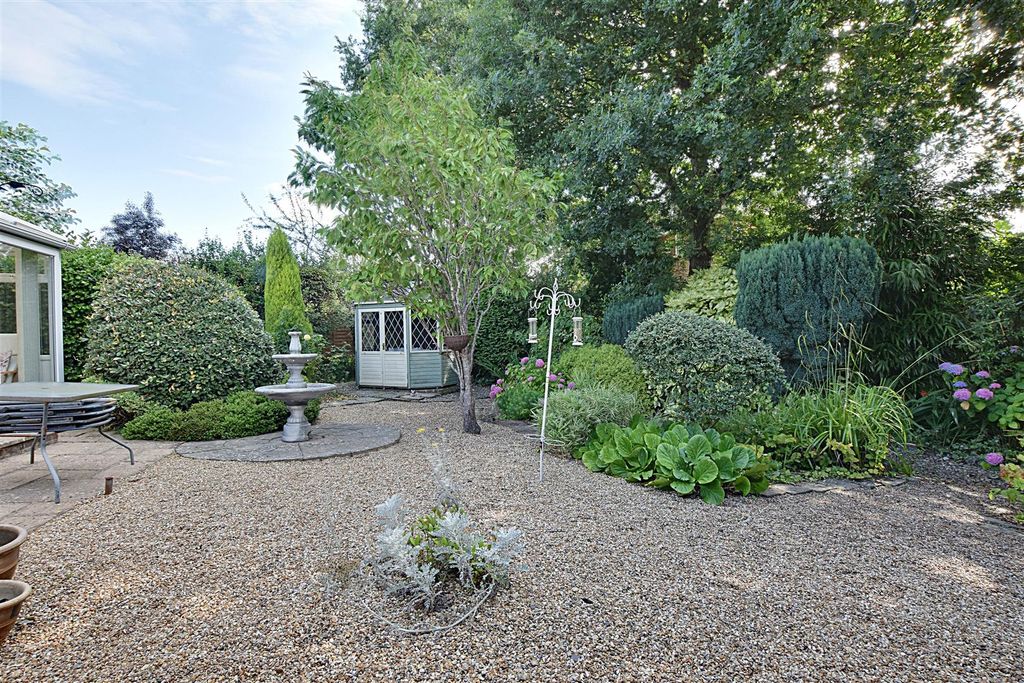 Property photo 3 of 14