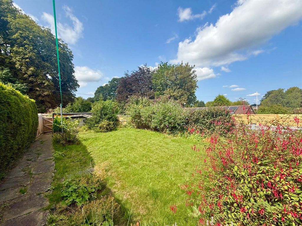 Property photo 2 of 14