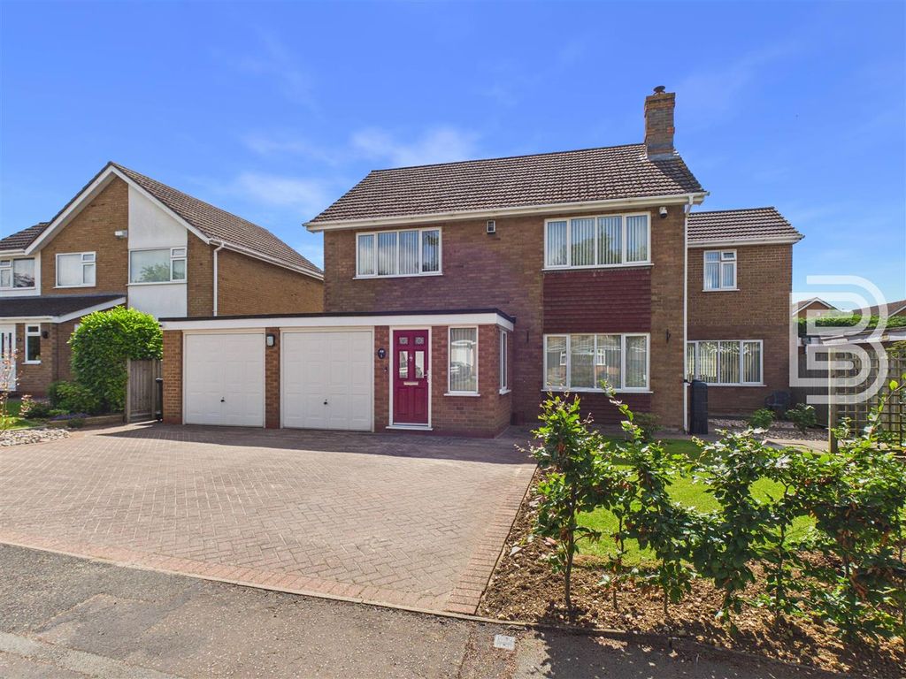 Property photo 1 of 32 Cam03823G0-Pr0162-Still007.Jpg