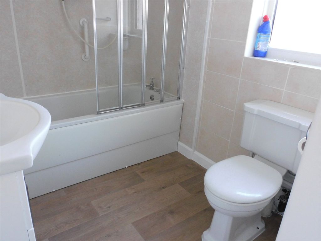 Property photo 3 of 19 Picture No. 16