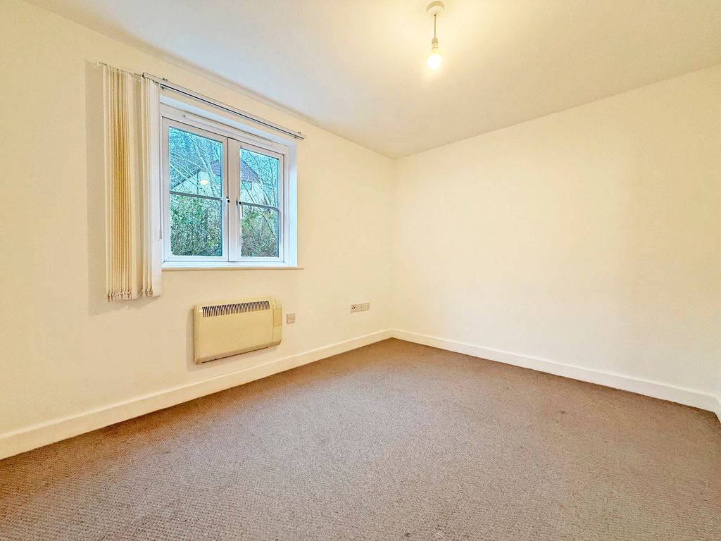 Additional image 9 of 2 bed flat for salePenryn, Falmouth, Cornwall TR10