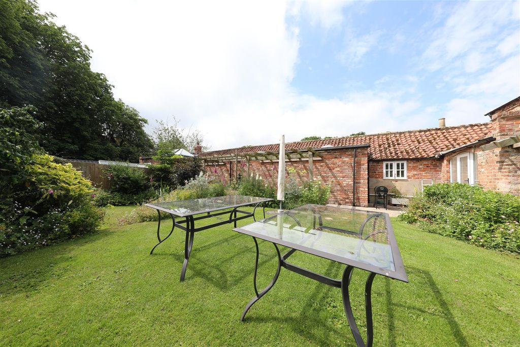 Additional image 29 of 6 bed detached house to rentGreens Lane, Burton Pidsea, Hull HU12