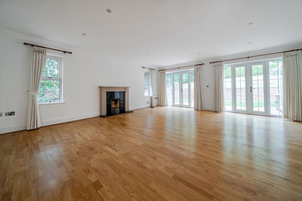 Property photo 3 of 20 Westwood Road
