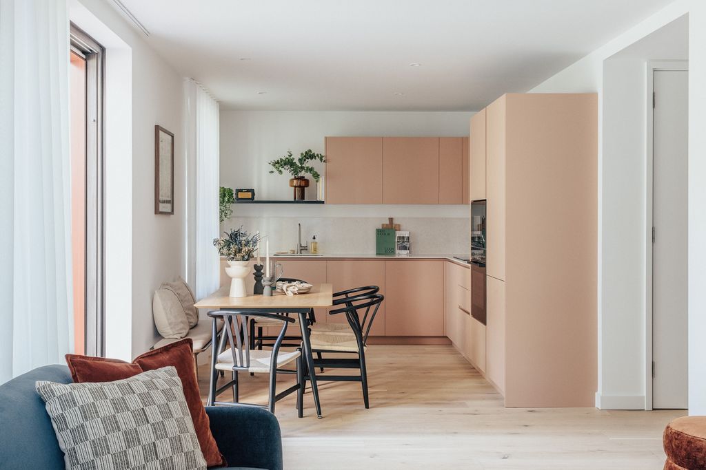 Property photo 2 of 17 2x.Jpg