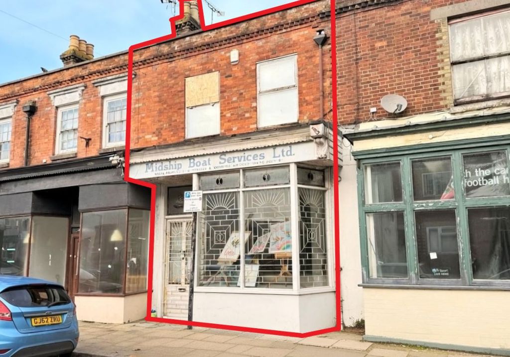 Property photo 1 of 3