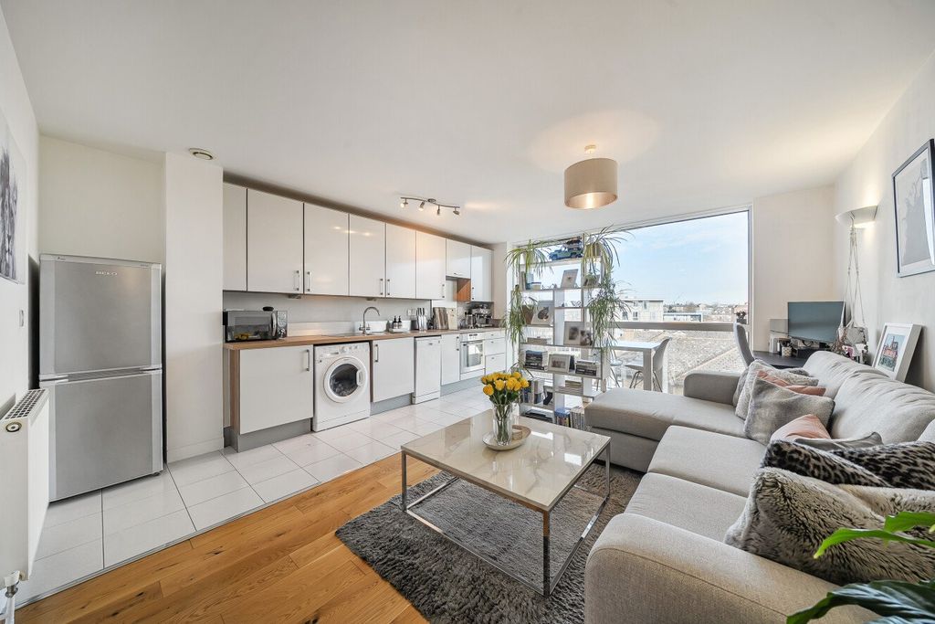 Property photo 1 of 7 Picture No. 08