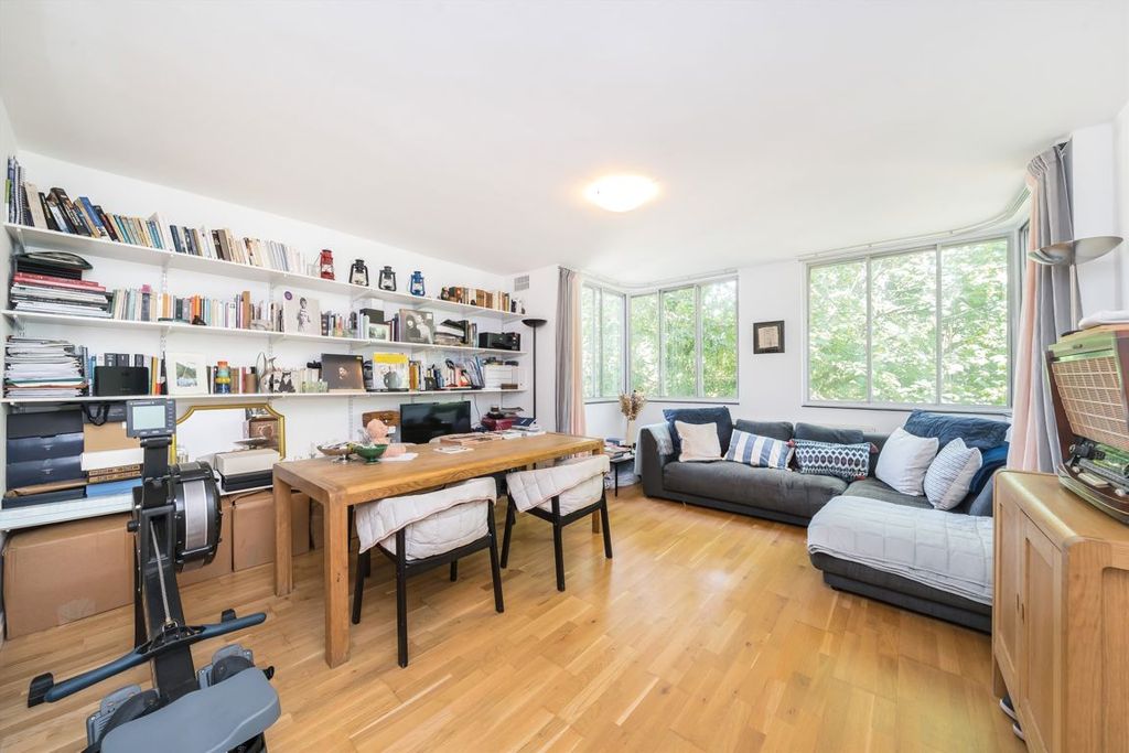 Property photo 2 of 5