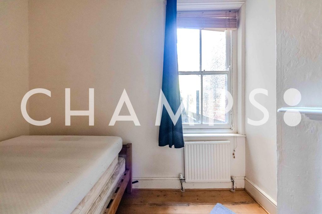 Property photo 2 of 6 054A0093