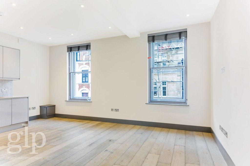 Property photo 3 of 9 941225