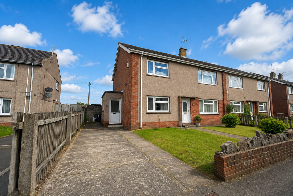 Property photo 1 of 13 7057F072-4390-49F6-B295-3Bd3D4C2BA4D