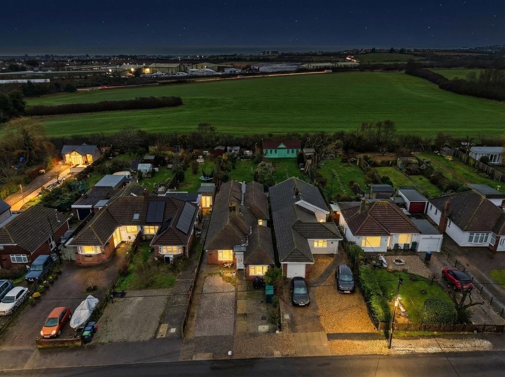 Property photo 1 of 34 91 Maydowns.Png