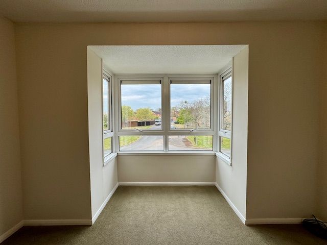 Property photo 2 of 19 Image