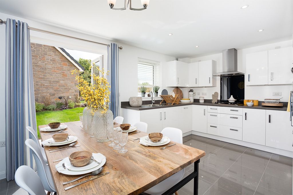 Property photo 3 of 8 Vdsw-Bh-Dseat-Sheringham-Kitchen Diner