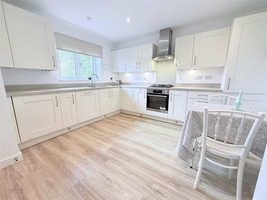 Property photo 3 of 17 Img_5263.Jpg