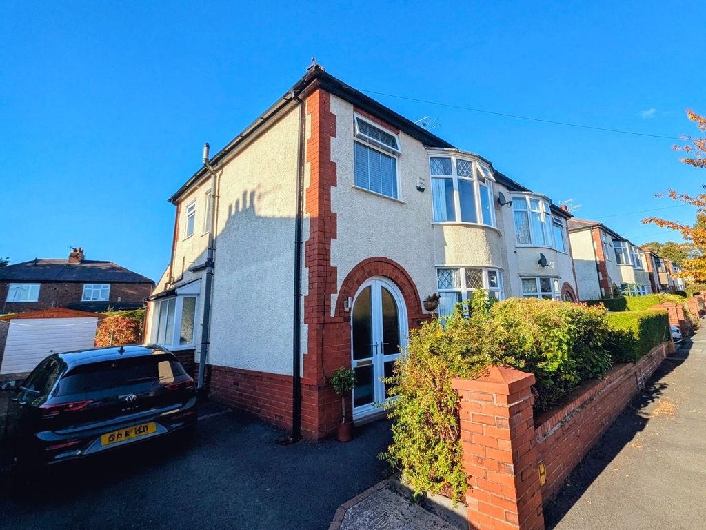 Property photo 1 of 29