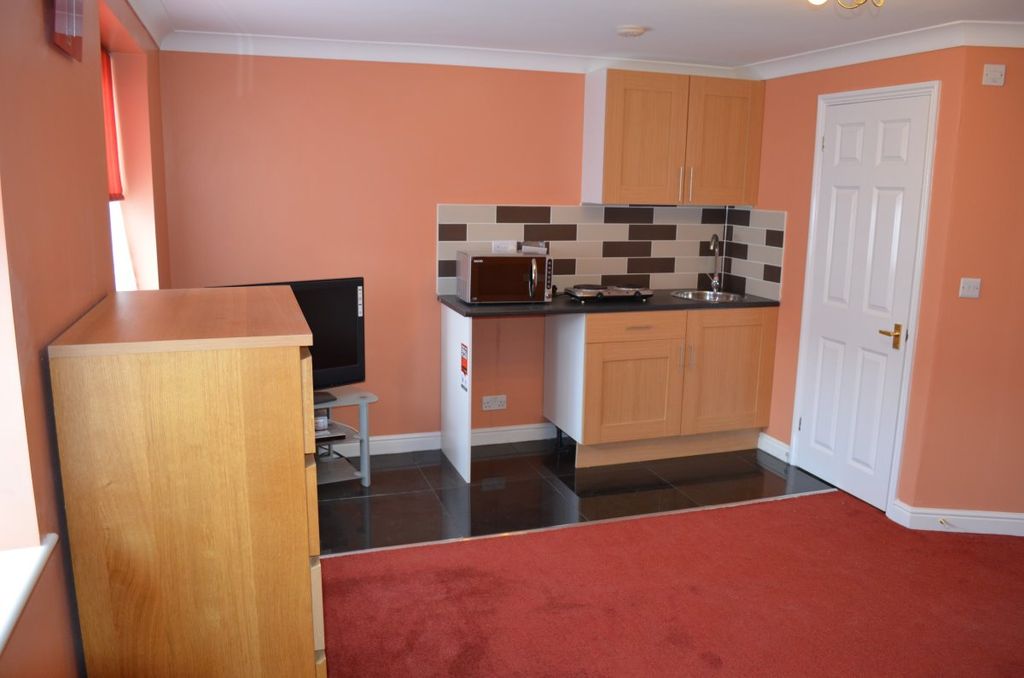 Property photo 2 of 4