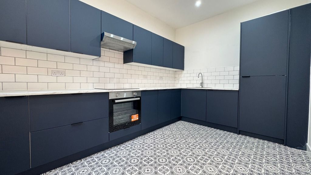 Property photo 3 of 13 Photo 3