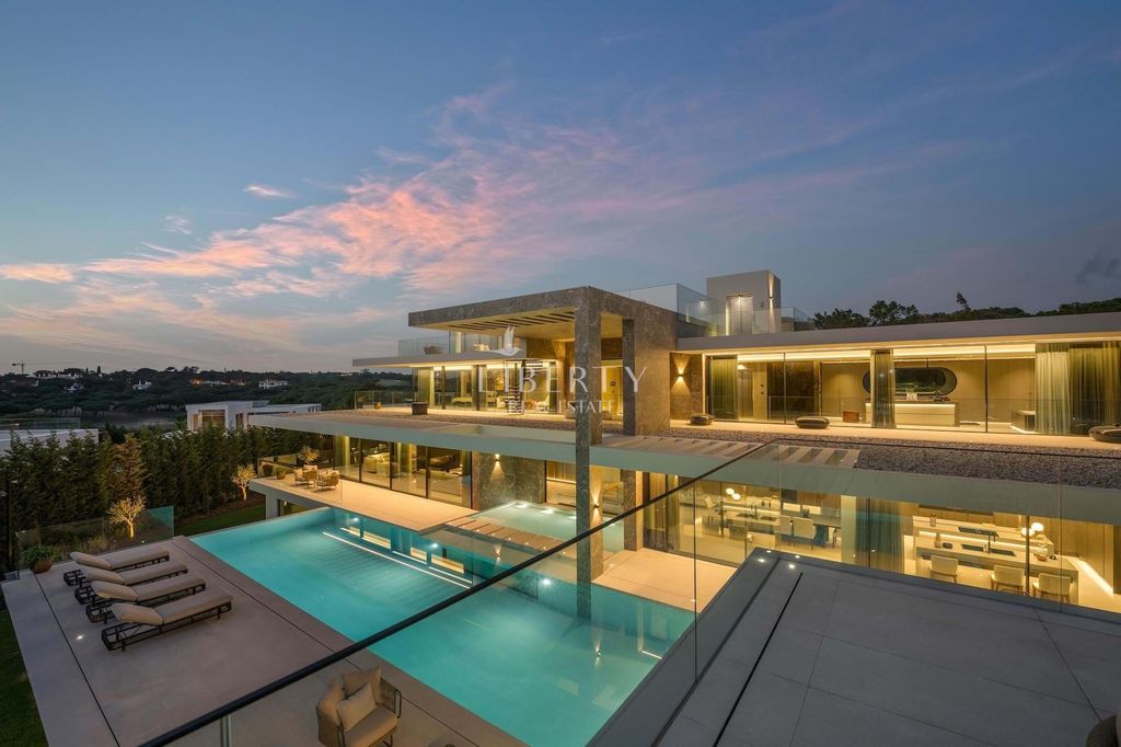 Property photo 1 of 30