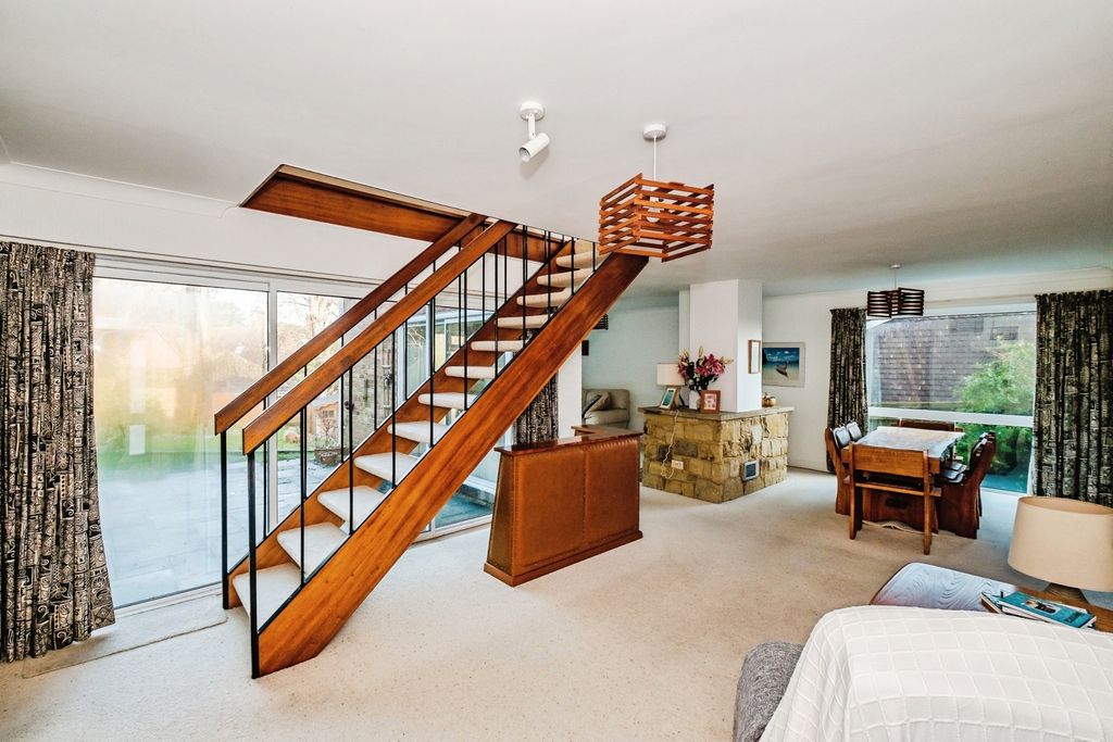 Property photo 3 of 26 Photography