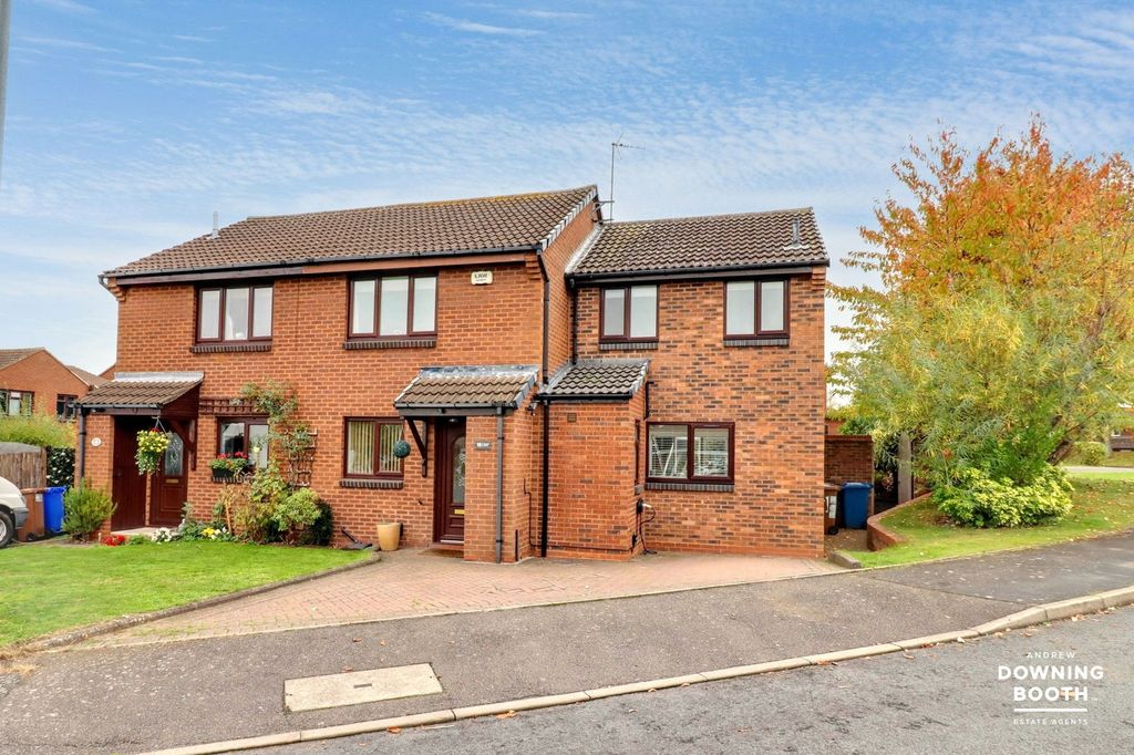 Property photo 1 of 30