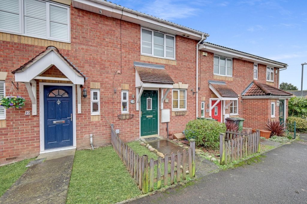 Property photo 1 of 17 4839361