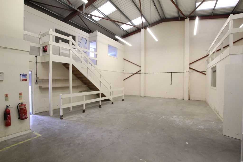 Property photo 2 of 7 Photo 2