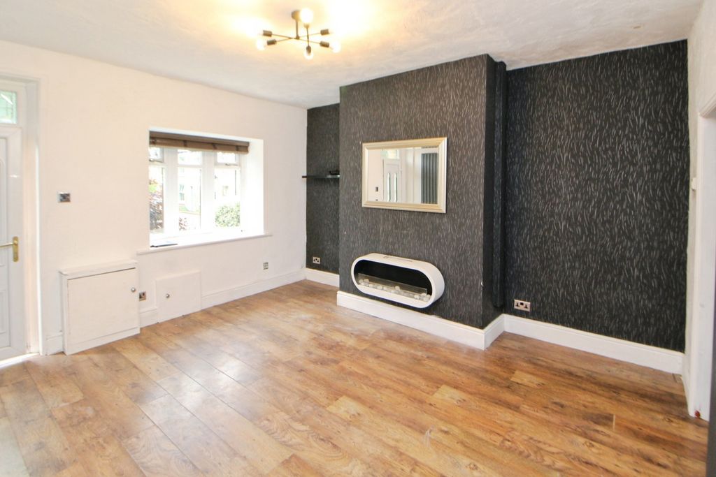 Property photo 2 of 7 Pbox-Img.Jpg