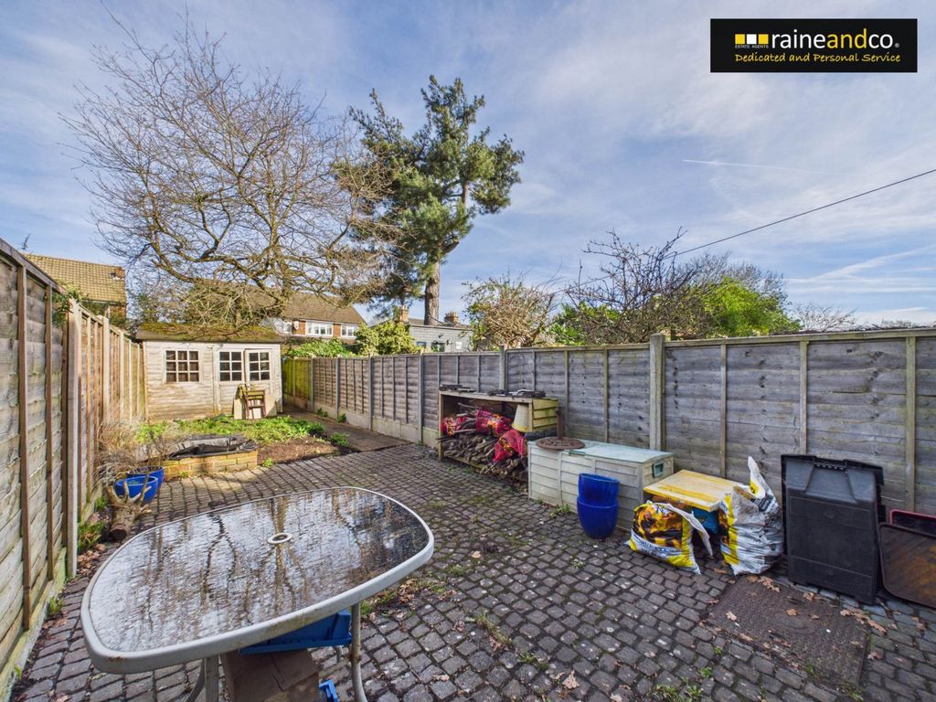 Property photo 3 of 26
