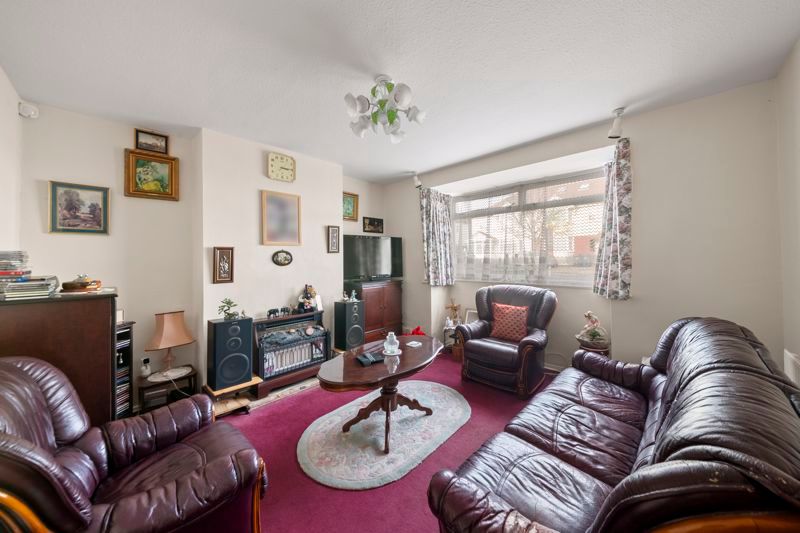 Property photo 3 of 13 Photo 2