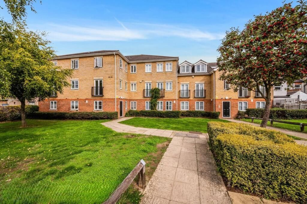 Property photo 1 of 7
