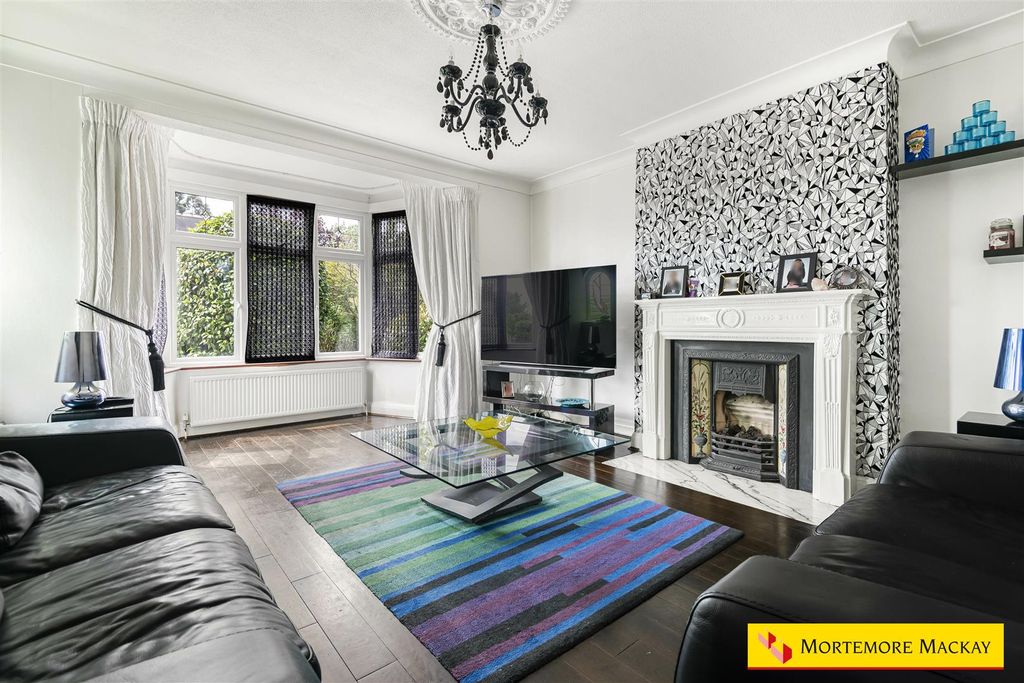Property photo 2 of 29 33_55920_Watermarked.Jpg